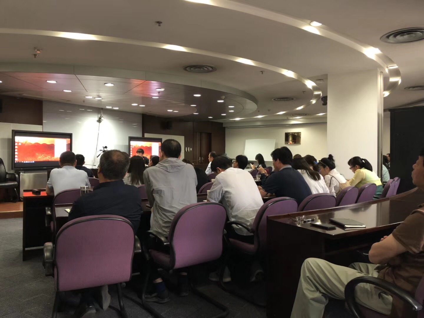 航空北方地區(qū)管理處行政機(jī)關(guān)服務(wù)站攜手并肩西安匯高oa 航空北方地區(qū)管理處行政機(jī)關(guān)服務(wù)站攜手并肩西安匯高oa